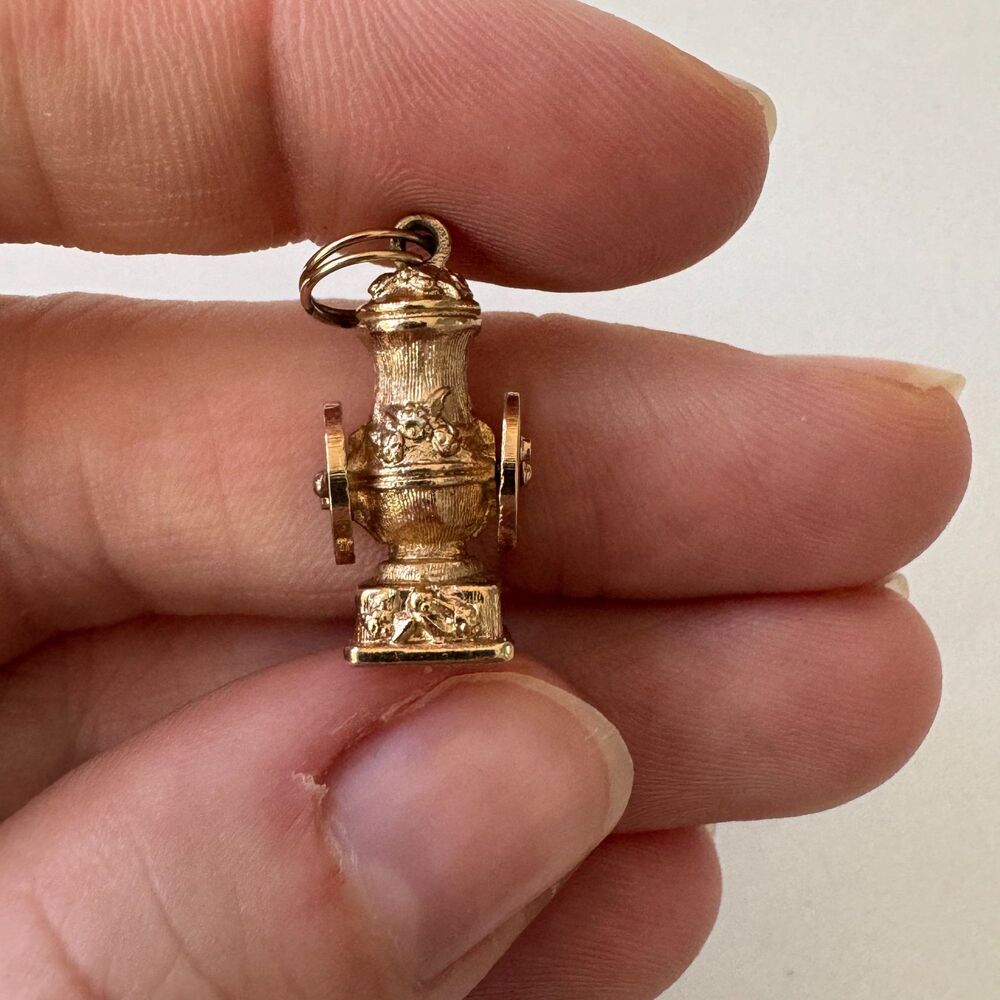 Vintage 1970s 14K Gold Electroplate Country Store Coffee Mill Avon Charm